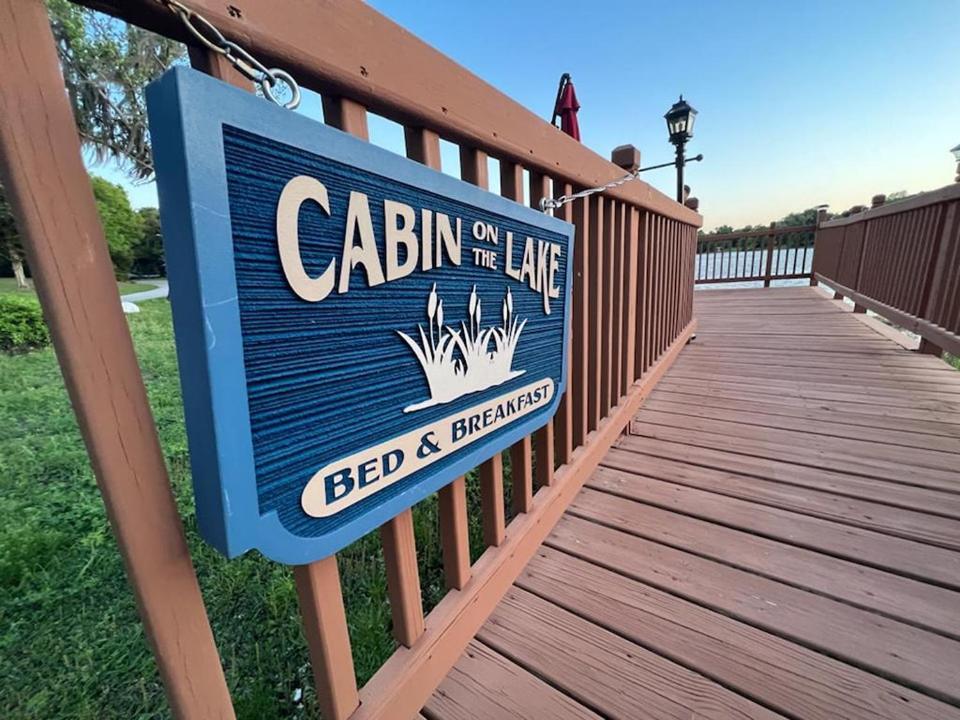 Cabin On The Lake Lake Helen Exterior photo