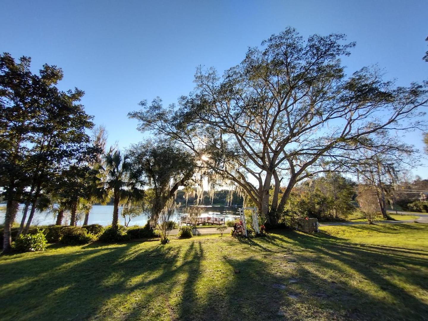 Cabin On The Lake Lake Helen Exterior photo
